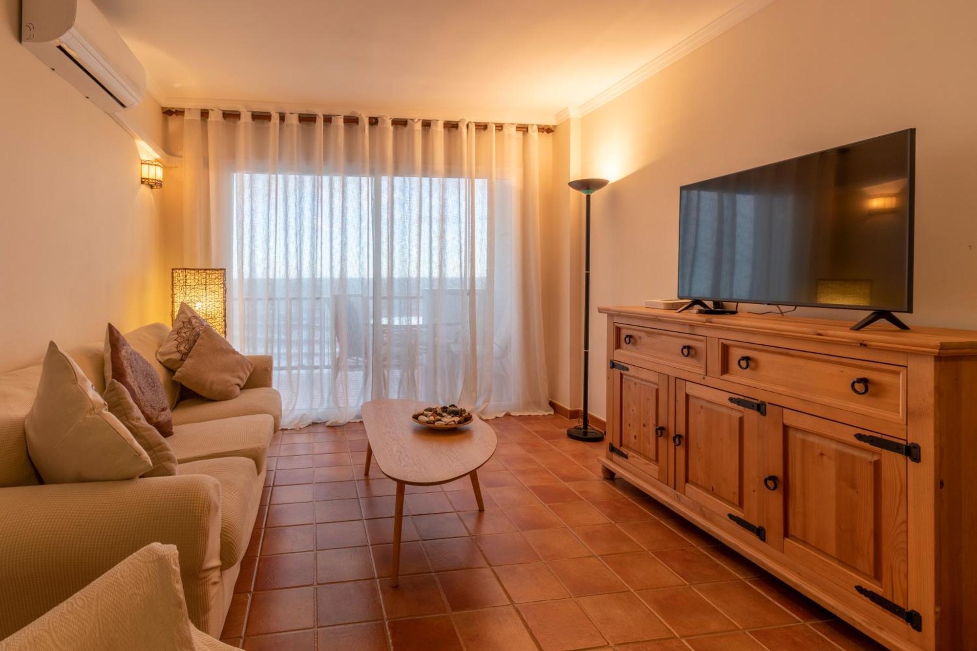 Rentitspain Apartamento Arce 13 Balcon Con Vista Al Mar Nerja Bagian luar foto