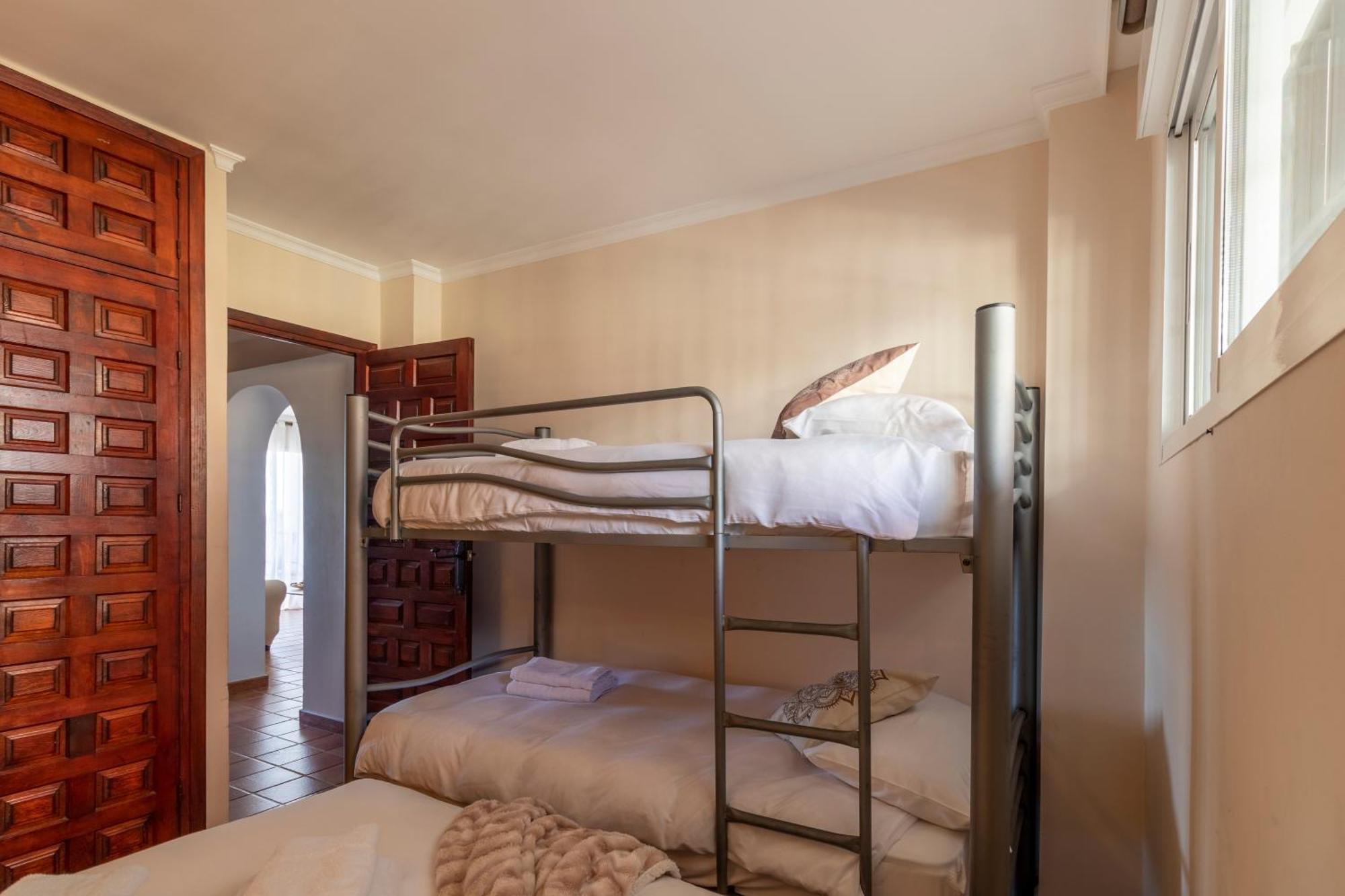 Rentitspain Apartamento Arce 13 Balcon Con Vista Al Mar Nerja Bagian luar foto